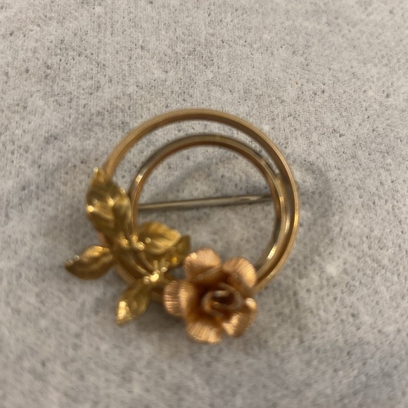 Vintage Krementz Floral Rose Brooch - Picture 2 of 6